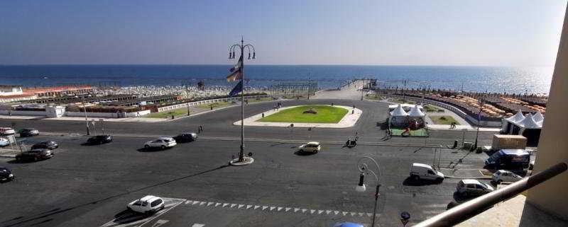 Hotel Belvedere Lido di Ostia Bagian luar foto